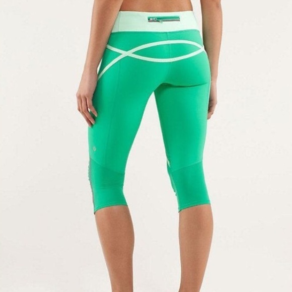 lululemon athletica Pants - SALE: Lululemon Run: Pace Crop/Capri with Ruching